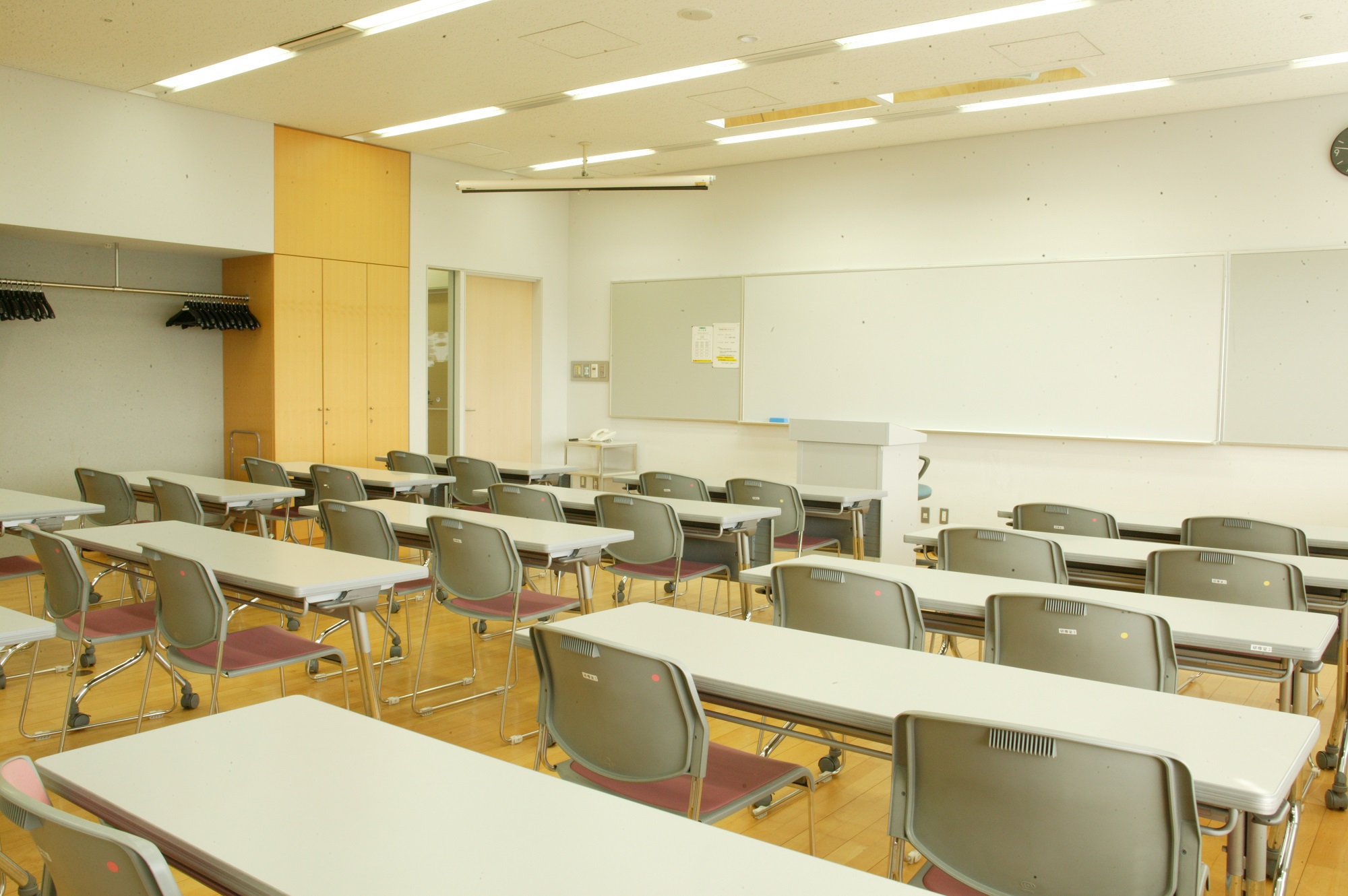 研修室（定員30人）