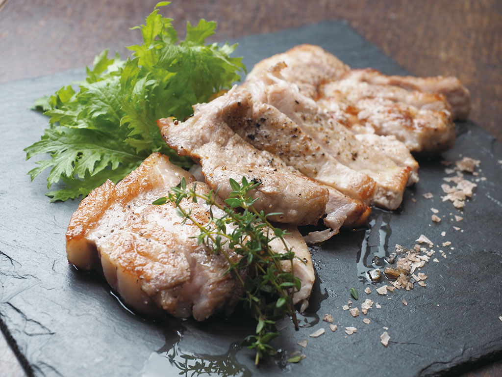 素材にこだわった料理