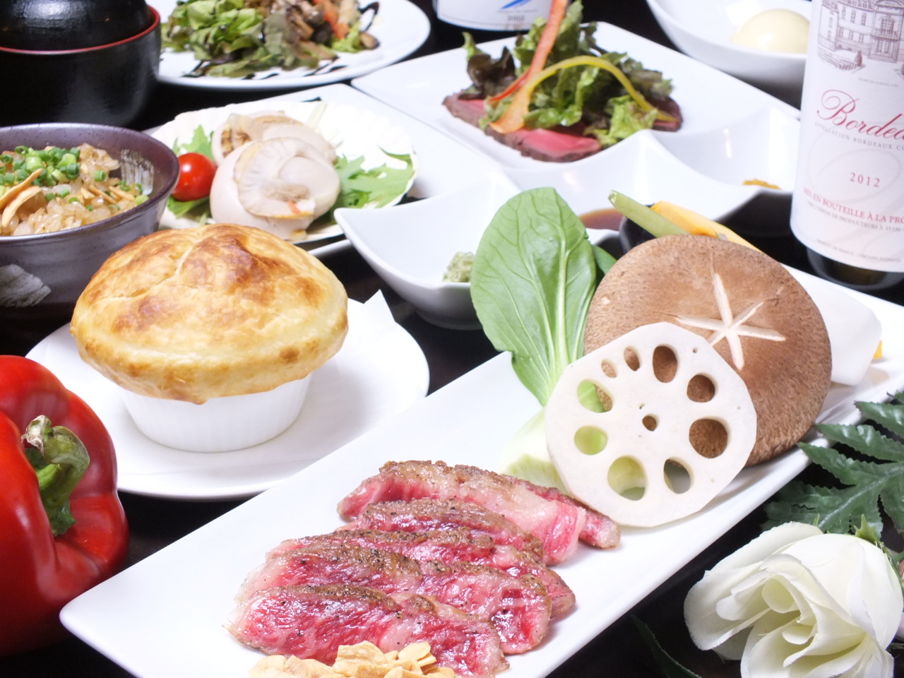 お酒だけでなくお食事も