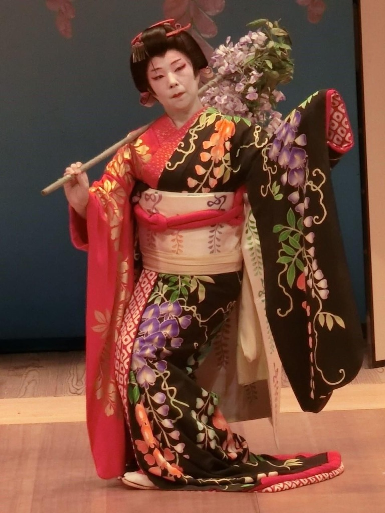 今年で30周年！葵舞踊振興協会