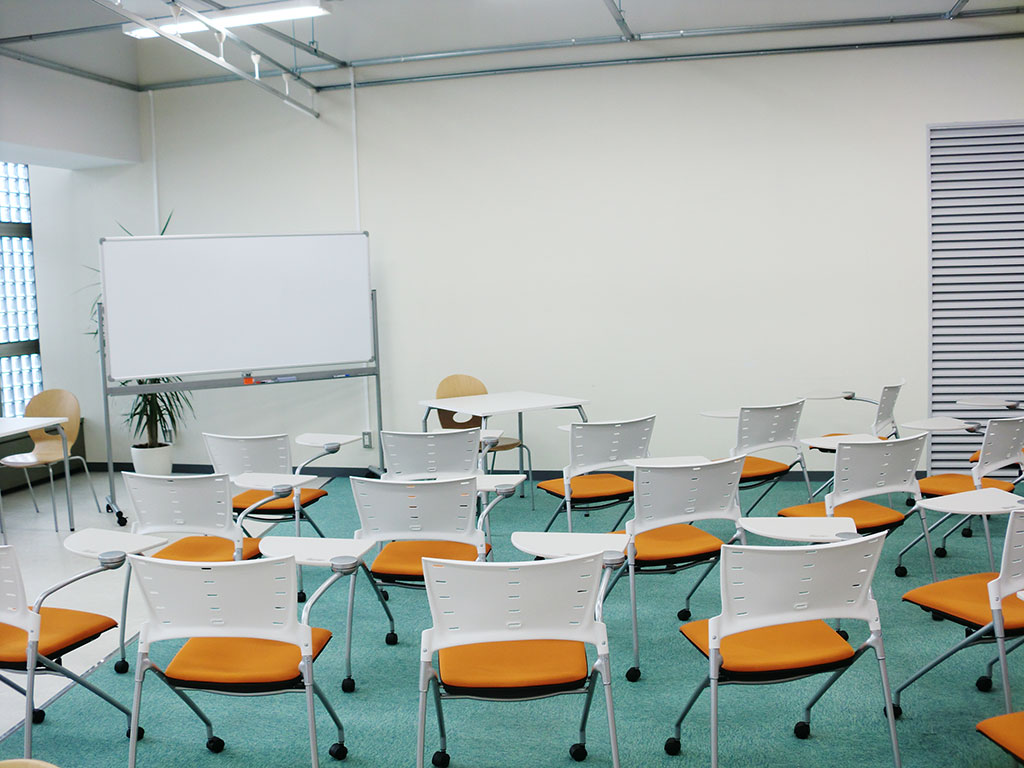 セミナールーム