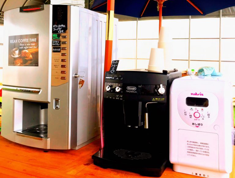 ドリンクバーサービス