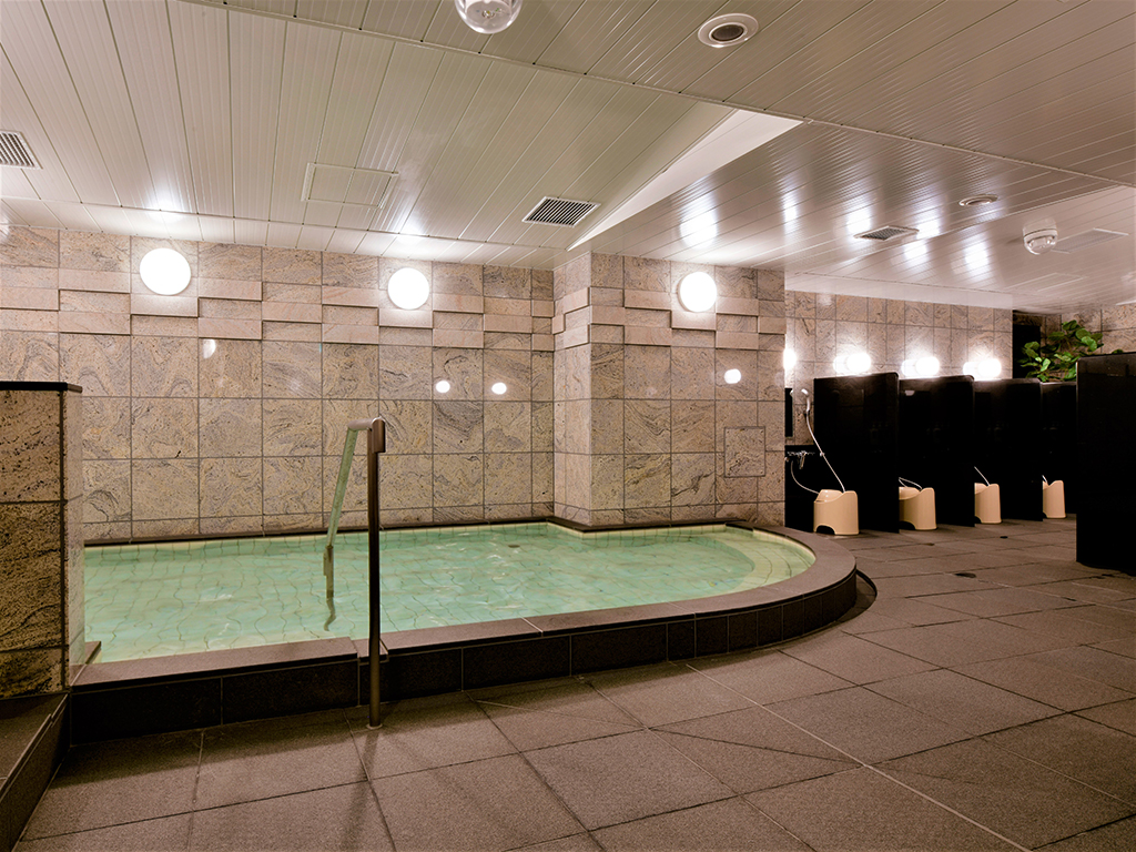 ゆったり大浴場でおくつろぎください。