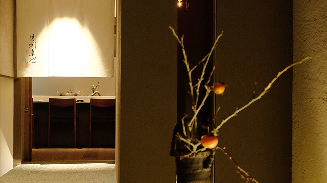 日本文化の雰囲気漂う外観