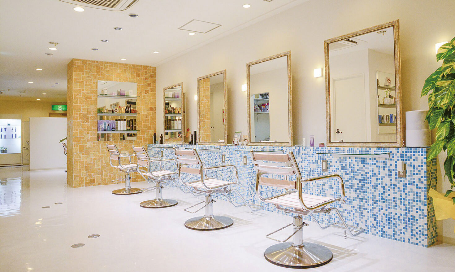 art 迎えに来てくれるヘアサロン