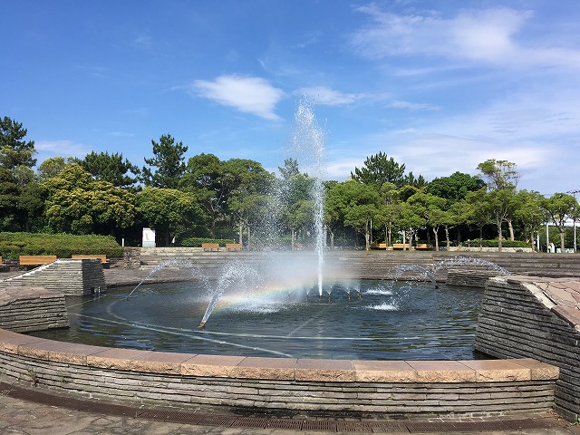 出会いの場所の噴水