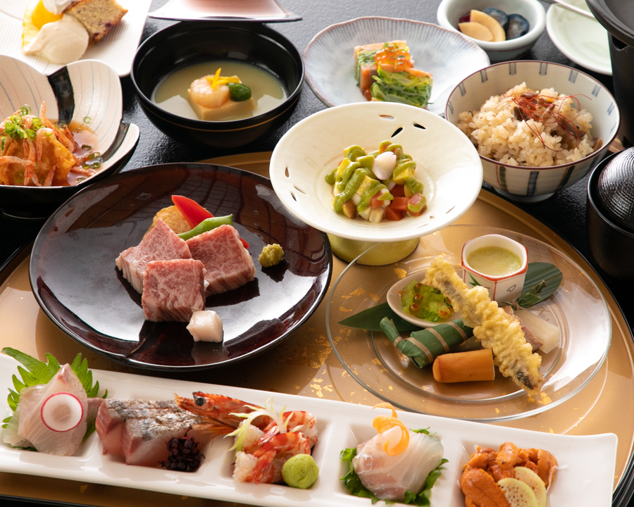 日本料理　汐菜