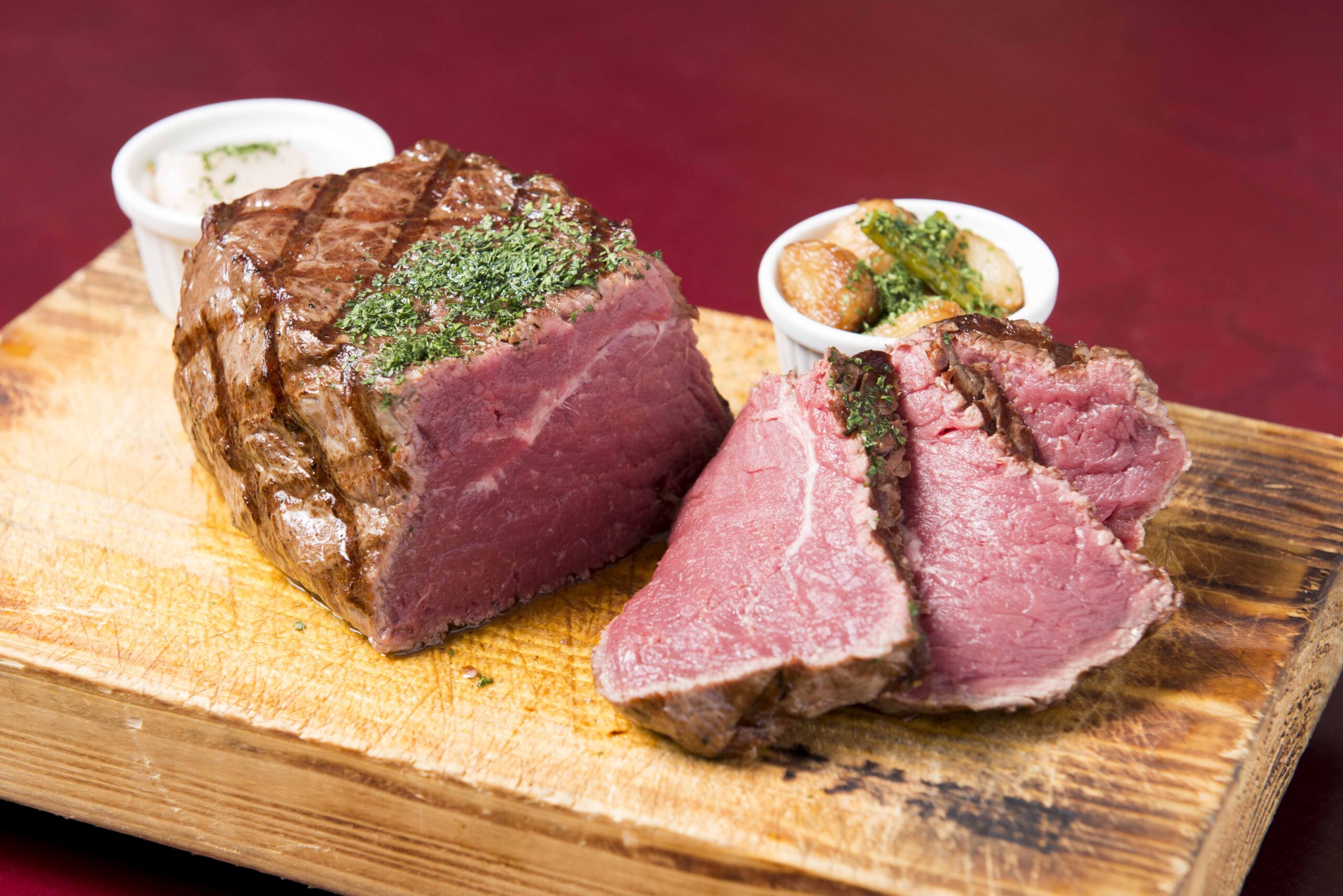 ステーキ共和国 幕張大使館 本館