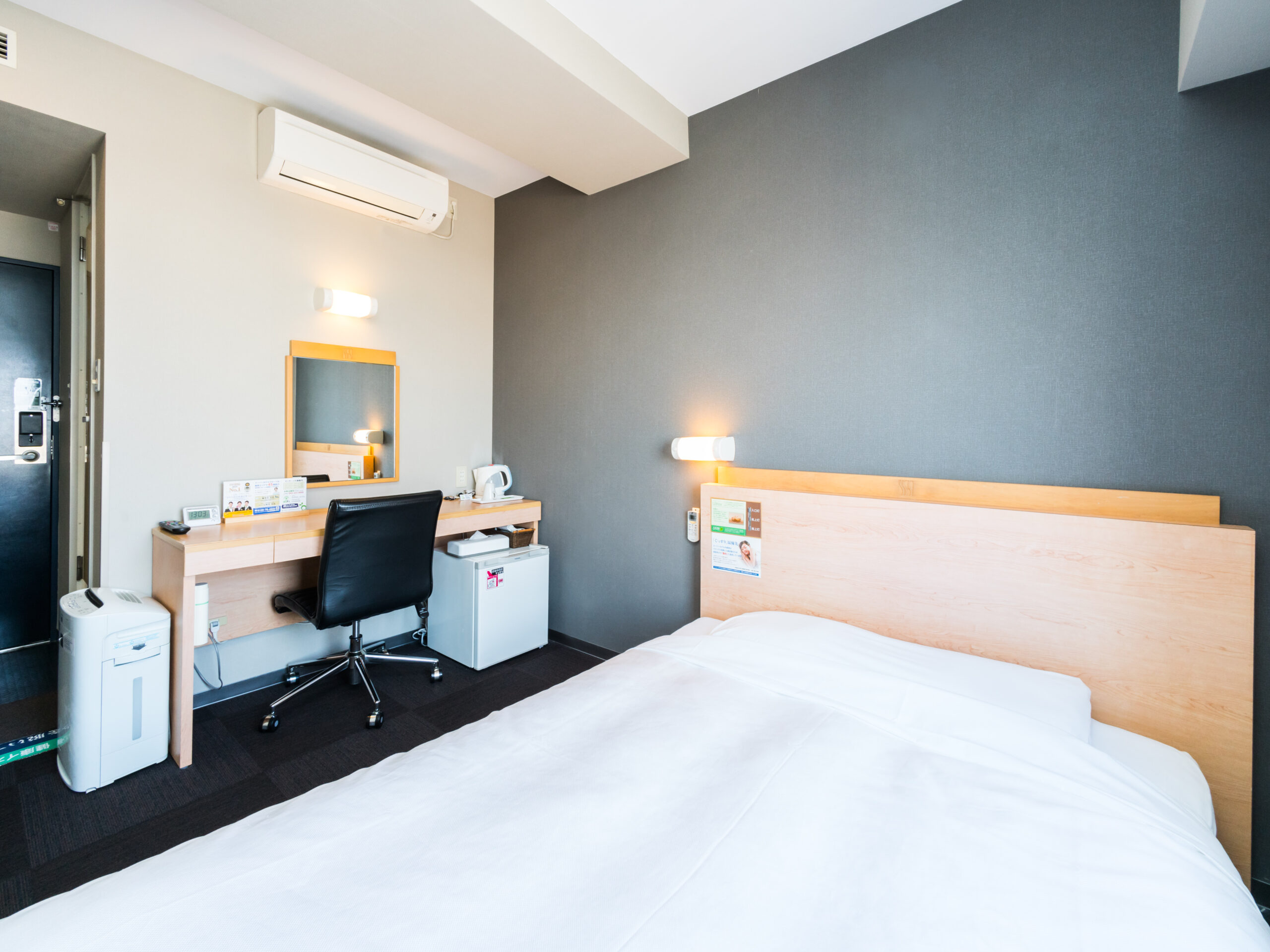 スーパーホテル千葉駅前