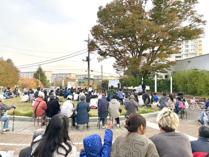 100 円商店街／花見川団地商店街